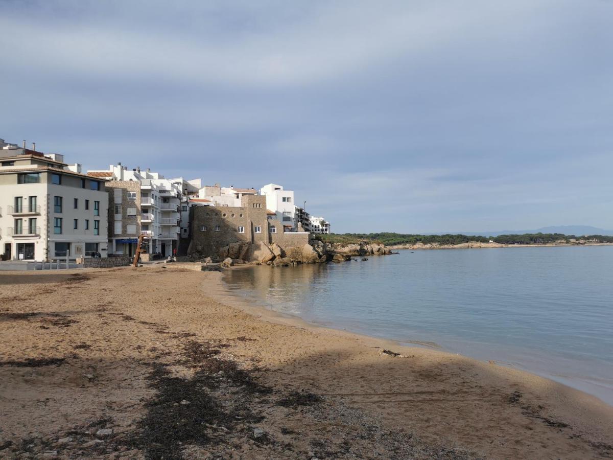 Aparthotel El Cargol L'Escala
